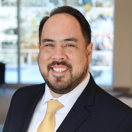 professional headshot of don linn